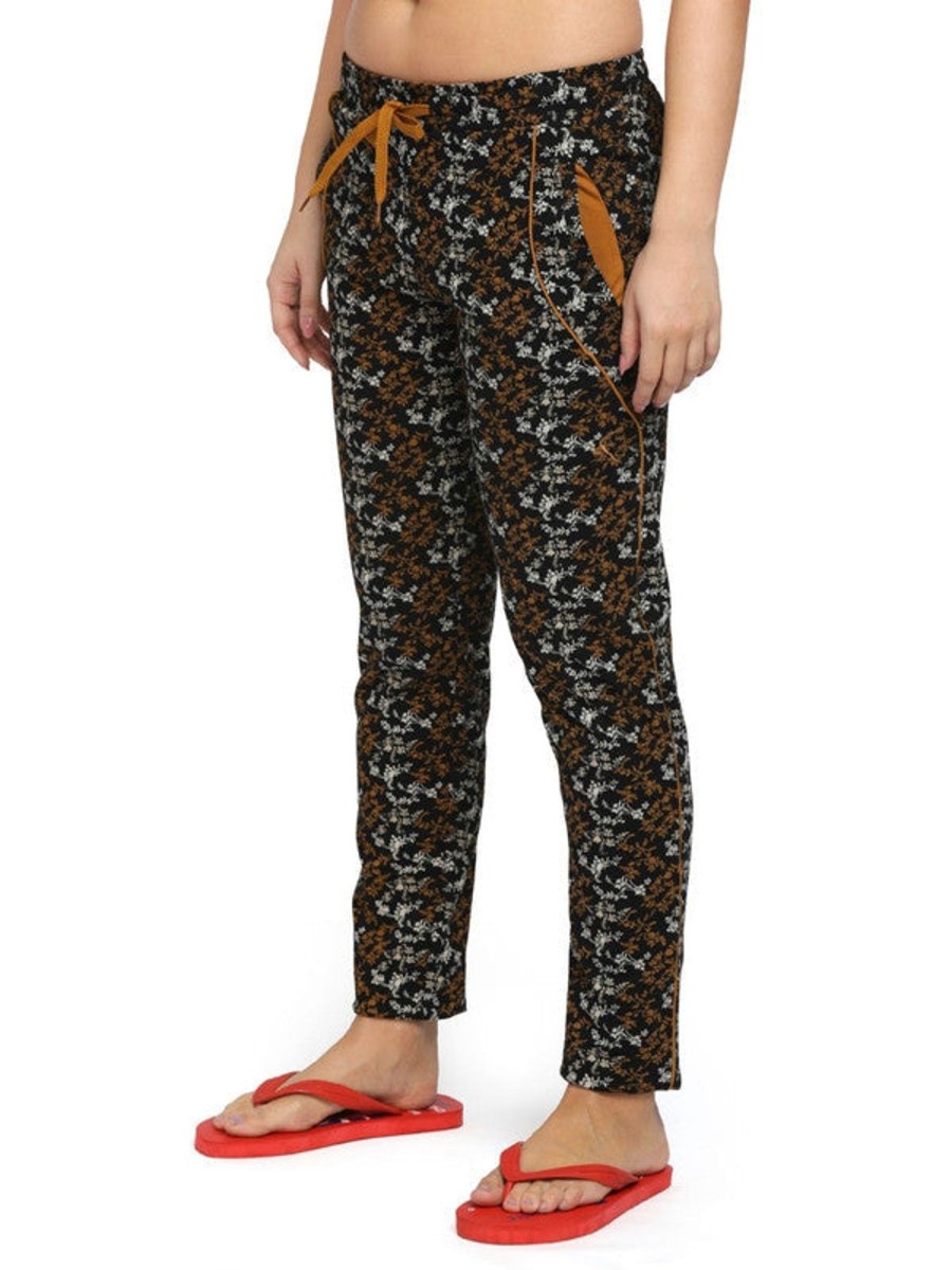 Nightwear Lovable | Women Cotton Printed Regular Fit - Neo Classic Track-Print Js-Bk Multicolor