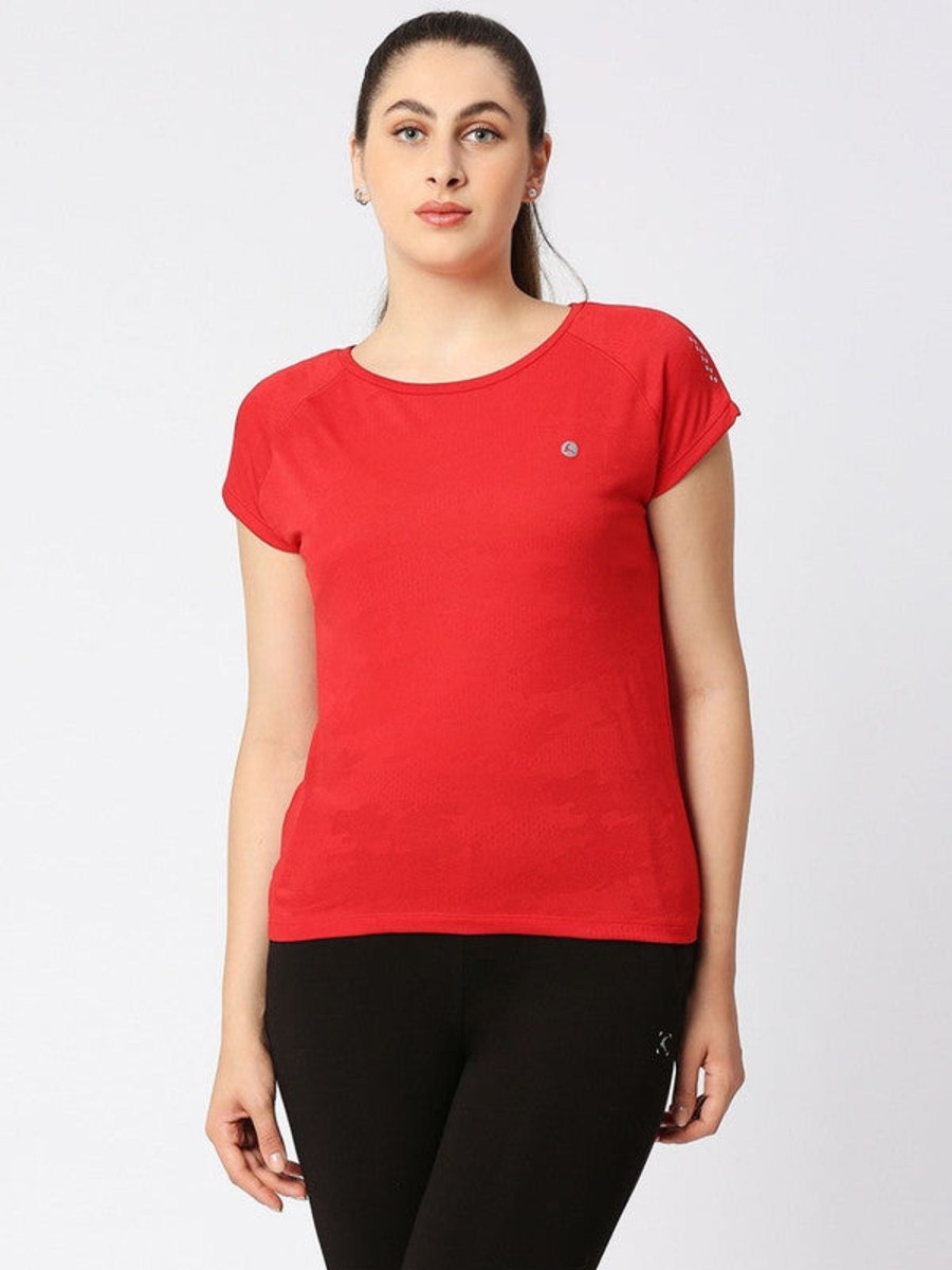 Sportswear Lovable | Women Solid Top - Inner Flow-Cr Red