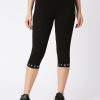 Sportswear Lovable | Women Solid Capri - Incline Track - Bk Black