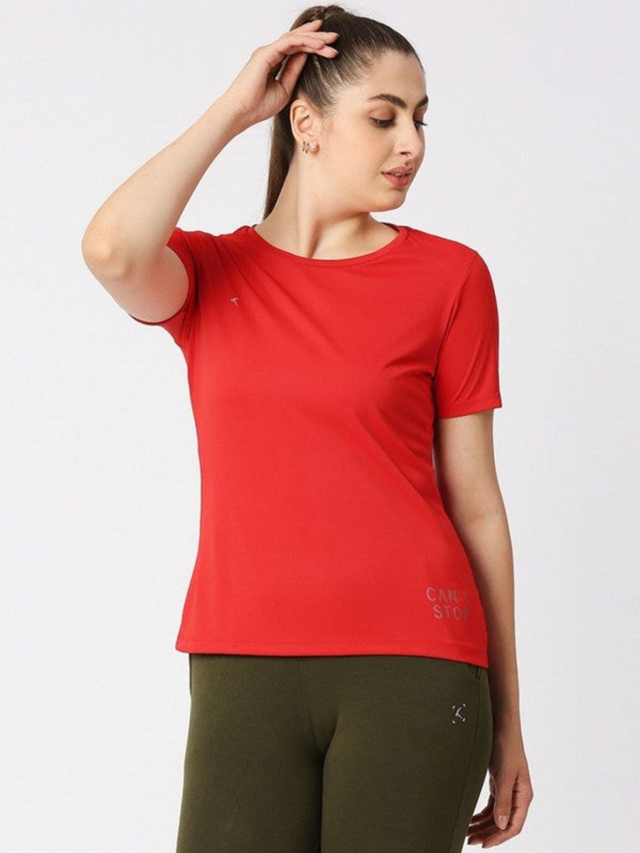 Sportswear Lovable | Women Solid Regular Fit Sports T-Shirt - Ventura Tee Red